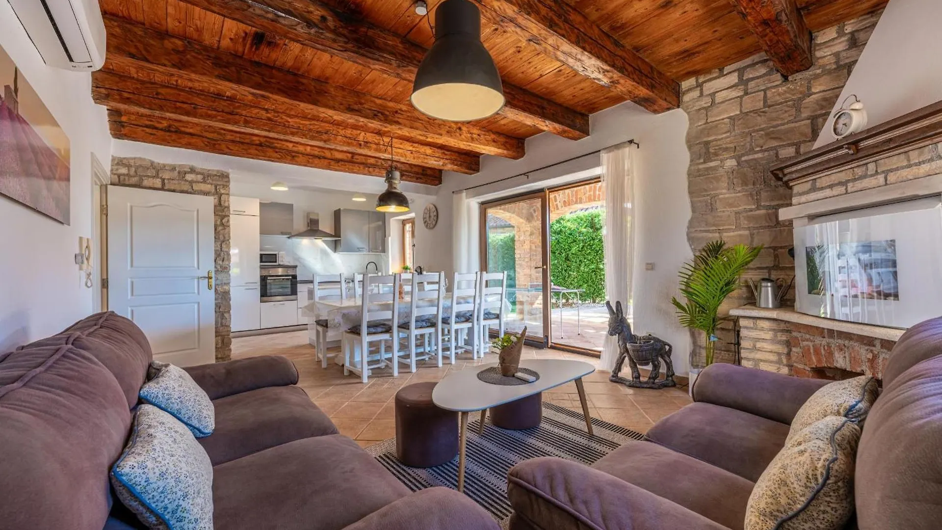 Villa 9 Mani Butkovići