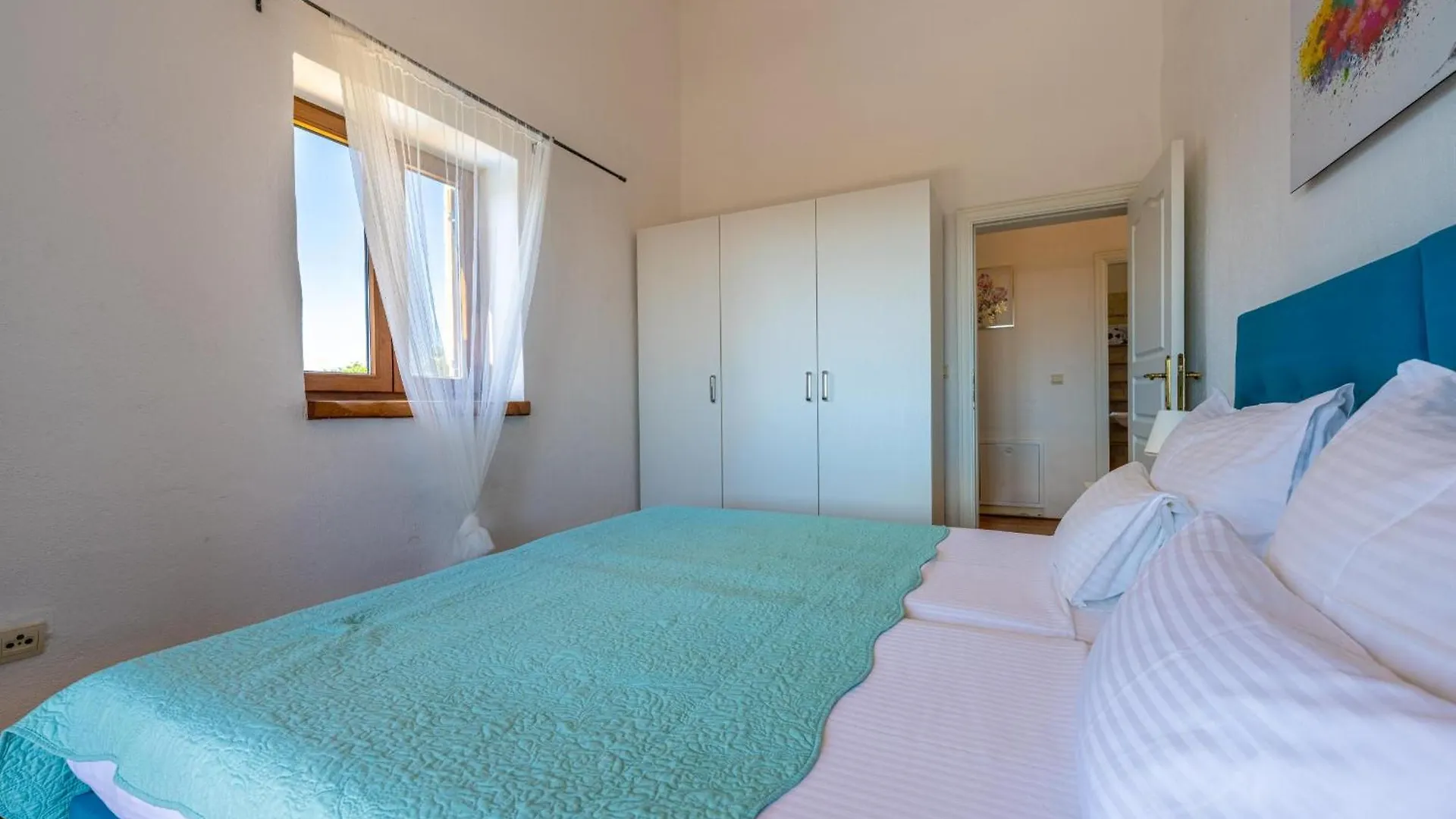 Villa 9 Mani Butkovići Kroatien